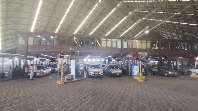 Por el fin de semana largo, miles de personas están paso desde y hacia Chile.