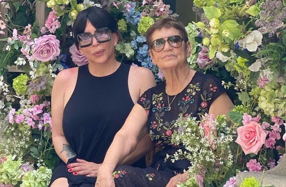 Tras vacunarse en Mendoza, La Turca está en Nueva York de vacaciones con su mamá