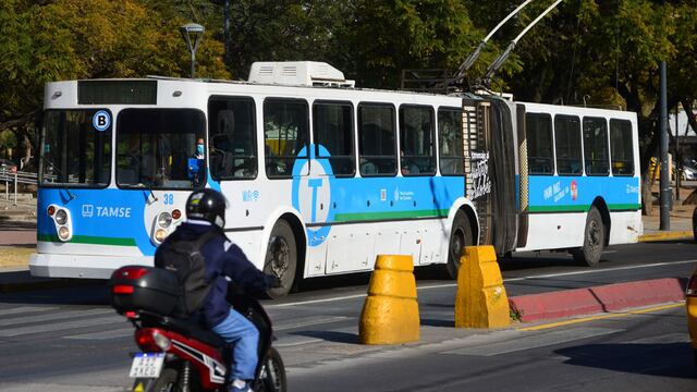 Las imágenes del hecho que terminó con dos autos dañados. (Archivo/Nicolás Bravo)