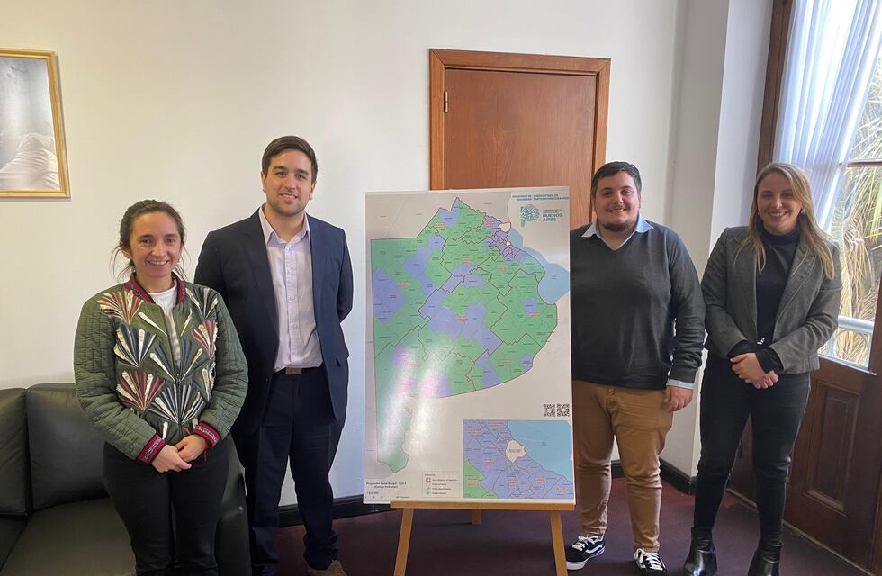 Funcionarios de Gonzales Chaves se reunieron con el ministro Andrés Larroque y con funcionarios bonaerenses