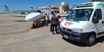 El Gobierno de Tucumán coordinó el traslado aéreo de una bebé para recibir tratamiento en Garrahan.