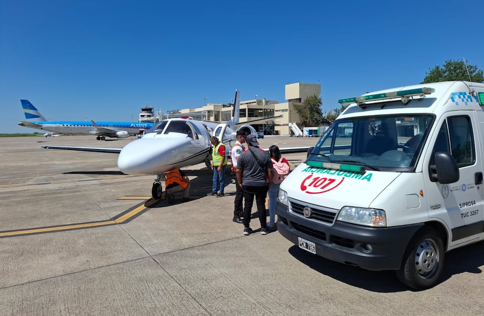 El avión sanitario trasladó a una bebé con insuficiencia hepática a Buenos Aires