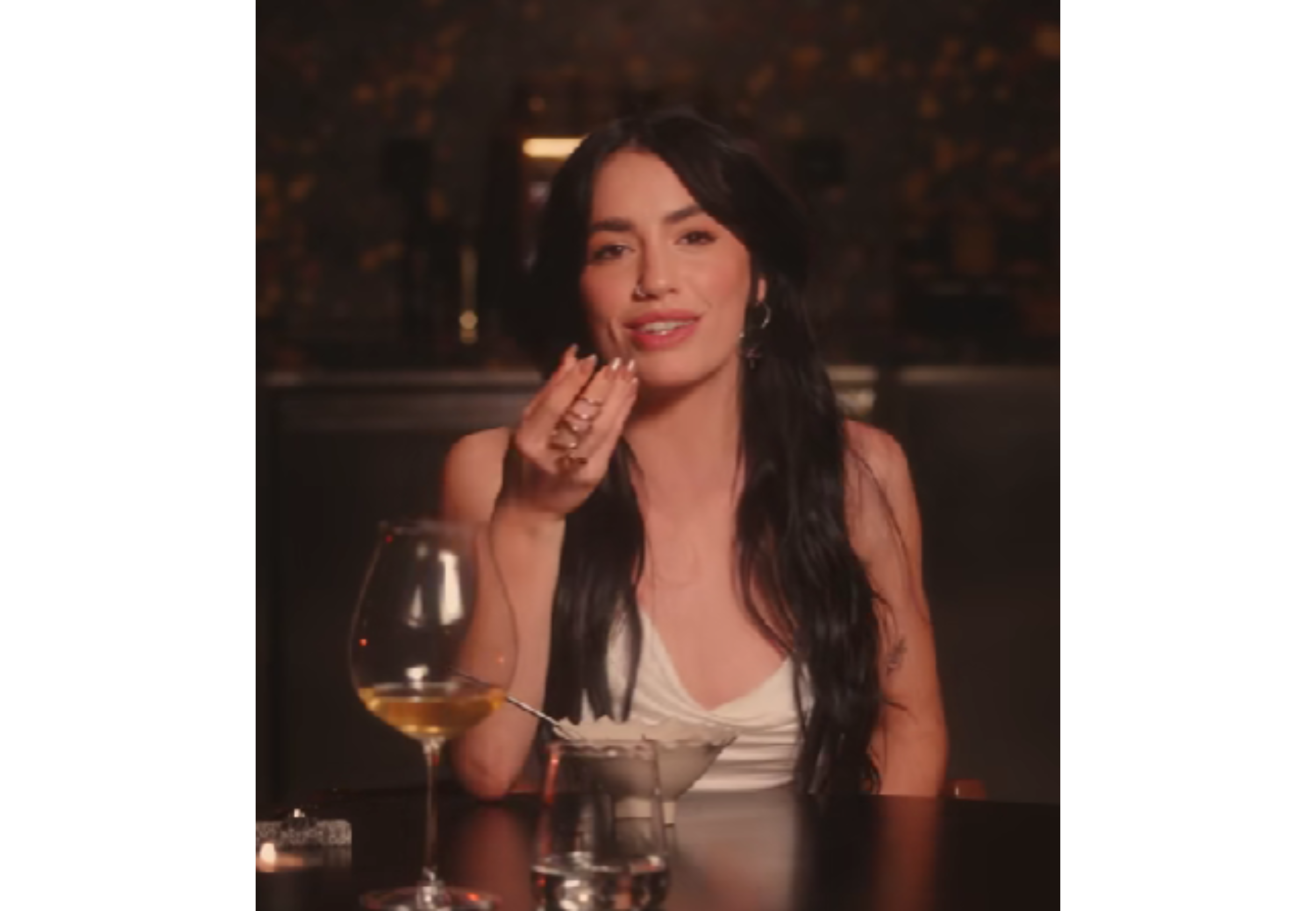 Lali Espósito dio una entrevista para Vogue España.