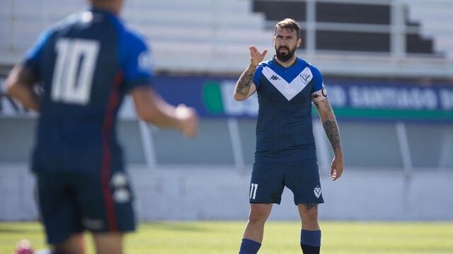 El "Oso" volvió a sumar minutos tras 153 días (Prensa Vélez)