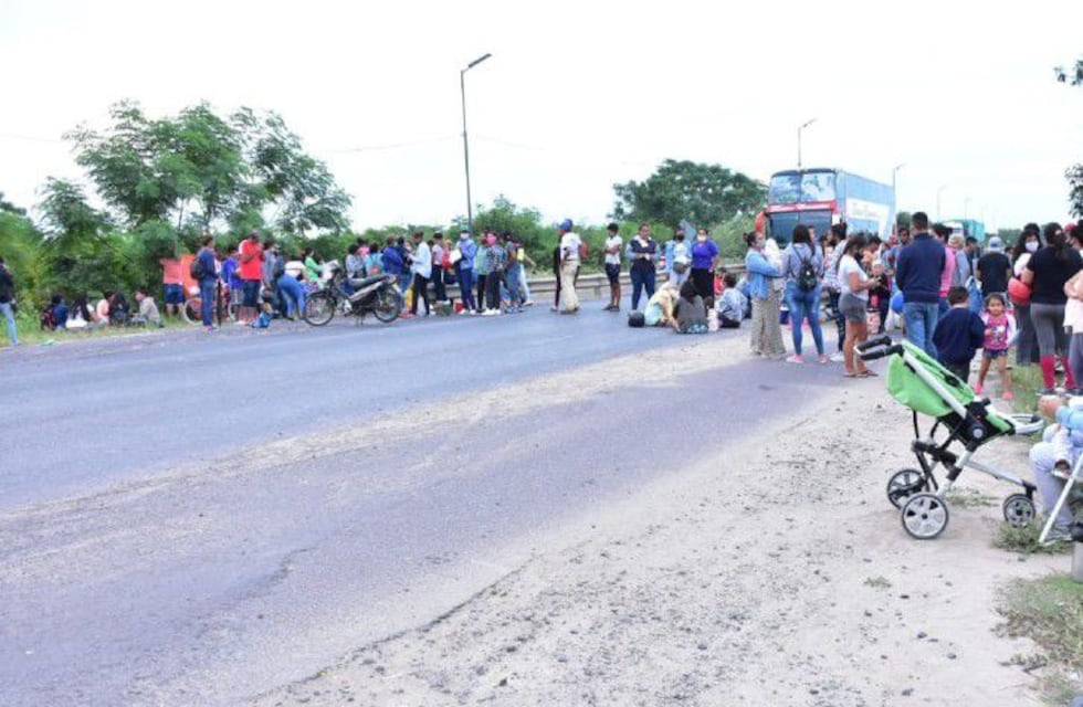 Comisario retirado de la policía de la provincia amenazó a manifestantes con un arma