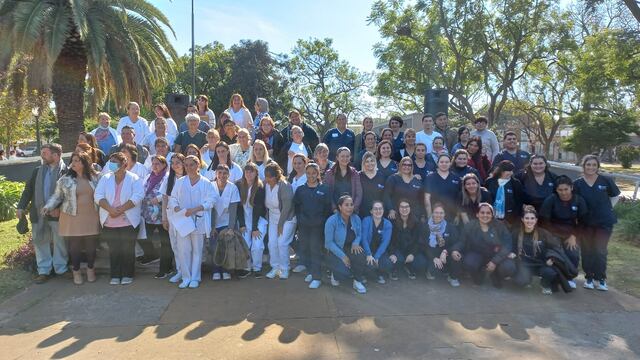 Reconocimiento a las enfermeras y enfermeros del Hospital "Dr. Jaime Ferré" de Rafaela