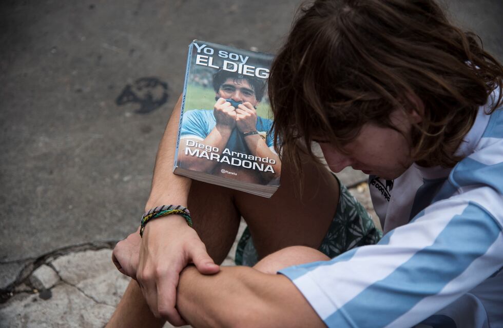 La Iglesia Maradoniana visitó a Diego una semana antes de su muerte