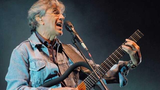 Caetano Veloso anunció que tiene coronavirus y aseguró que se encuentra "bien" gracias a que está vacunado.
