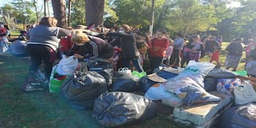Festival Solidario: Entregaron todo lo recaudado por “Abrigos del Alma” en el Barrio Los Pinares