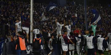 Talleres goleó a Belgrano y la Boutique fue una fiesta por la actuación de los pibes (Facundo Luque / La Voz).