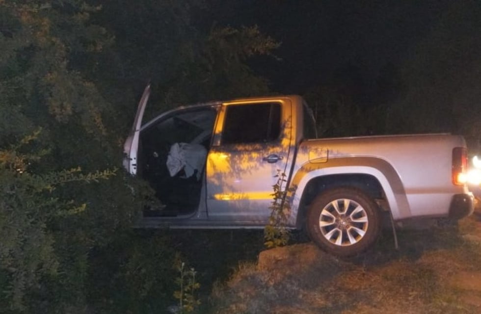 Robó en San Luis, huyó a Córdoba, chocó un patrullero y fue detenido