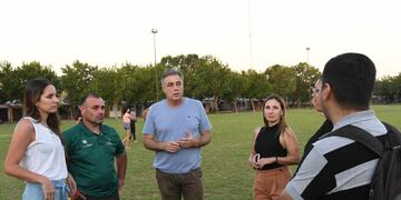 El intendente y parte de su gabinete recorrió el barrio Mora