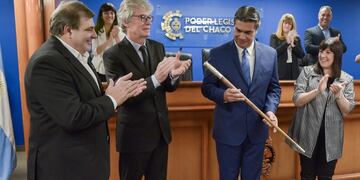 Los bastones de Capitanich y de Alberto fueron hecho con la misma madera