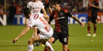 Uniu00f3n derrotu00f3 a Newell's 2 a 1