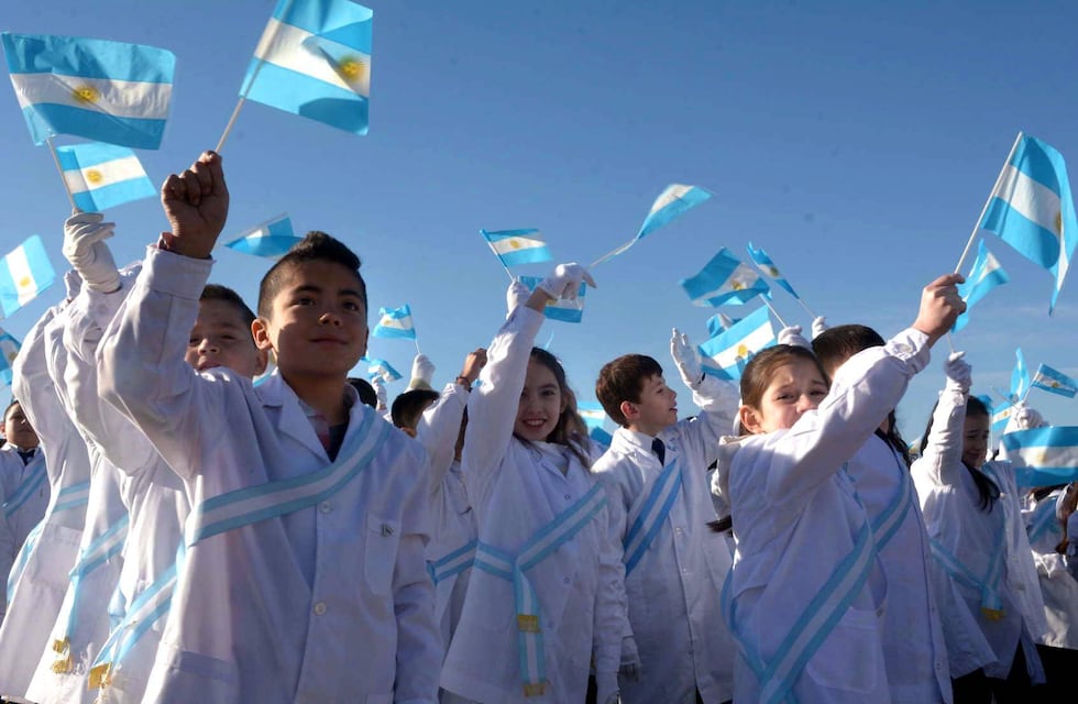 “Egresado solidario” la propuesta pensada para ayudar a familias vulnerables