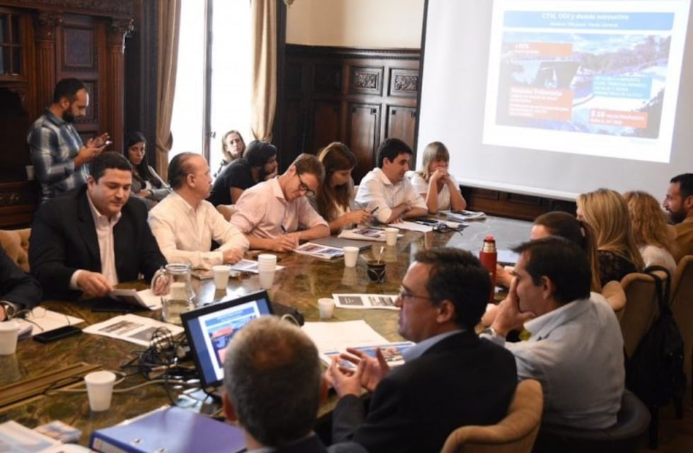 Críticas de la oposición a la suba del 35% en las tasas que establece el presupuesto municipal