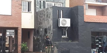 Allanamientos en San Francisco - Foto: El Periódico