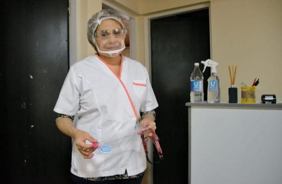 La Municipalidad de Ushuaia continúa entregando kits sanitizantes a comercios