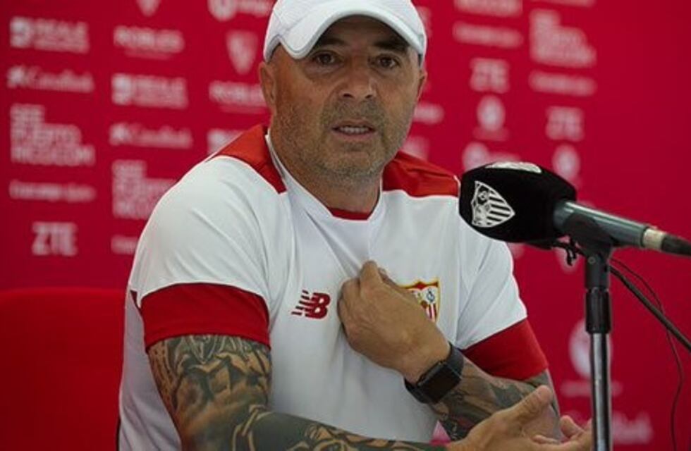 Sampaoli dijo que él no presentó la lista de convocados para los amistosos con Brasil y Singapur
