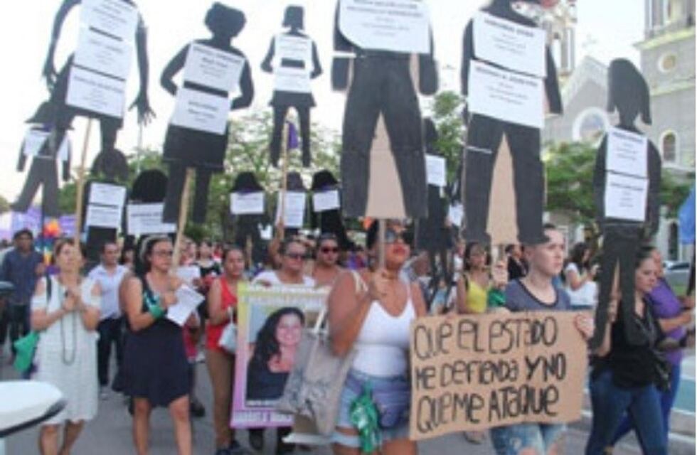 En el día Internacional contra la violencia hacia las mujeres en Formosa se movilizaron