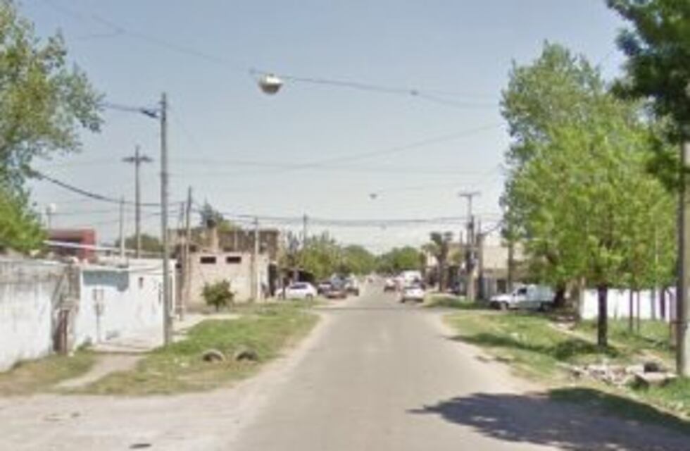 Delincuentes entraron a una vivienda y dispararon contra todos sus ocupantes