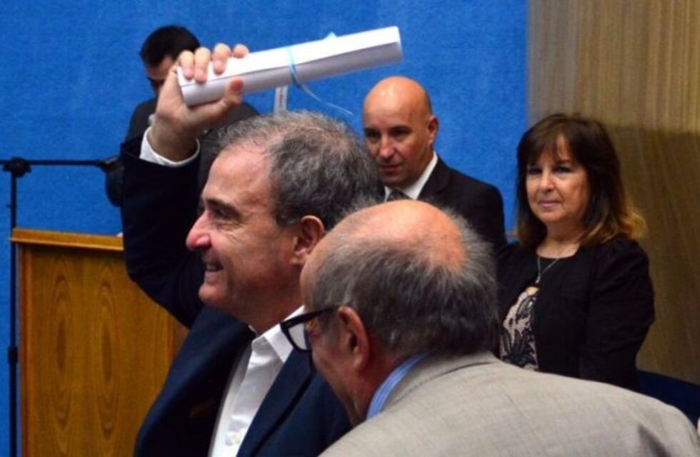 Pesatti sufrió un pico de gastritis y podría recibir el alta durante la jornada