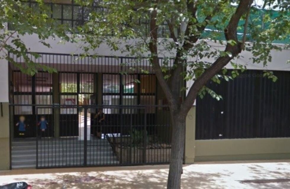 Un celador sufrió una descarga eléctrica en un colegio