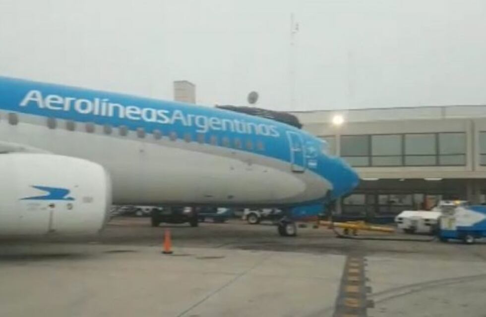 Los vuelos están demorados por la densa neblina que cubre Salta