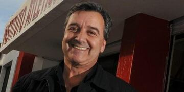 Conocedor del club, Juan de Dios Castro volverá a trabajar en la parte futbolística pero descarta ser dirigente\u002E