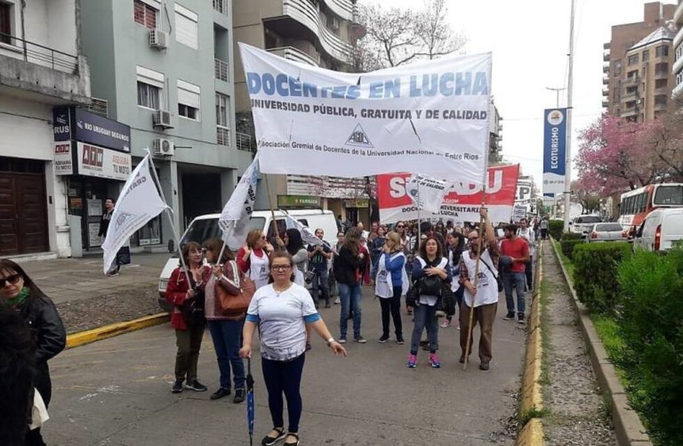 Los docentes universitarios se unen al reclamo de la CTA de los Trabajadores