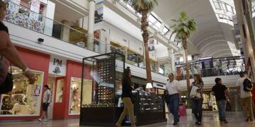 Mendoza Plaza Shopping