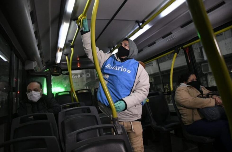 Con unidades higienizadas y luego de 29 días de huelga volvió el transporte a Rosario