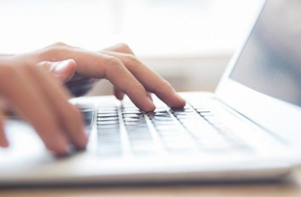 Habitantes de comunas santafesinas podrán estudiar a distancia en forma gratuita