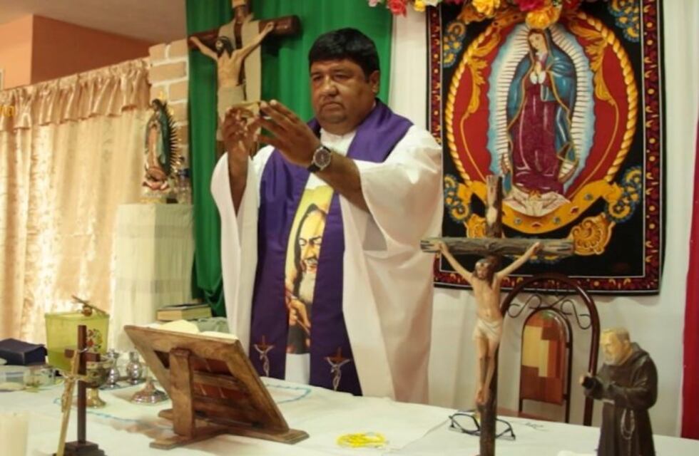 La drástica pena que impuso Francisco al exorcista Gustavo Barrientos