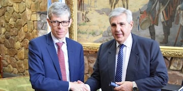 El embajador de Suiza, Heinrich Schellenberg, fue recibido este martes por el vicegobernador de Jujuy, Carlos Haquim\u002E