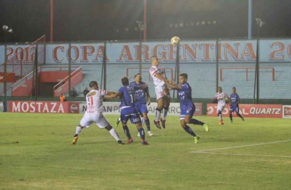 Unión cayó 1 a 0 ante Barracas Central y quedó afuera de la Copa Argentina