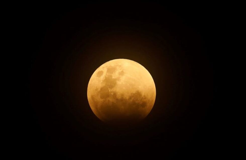 Seguí el eclipse total de Superluna azul