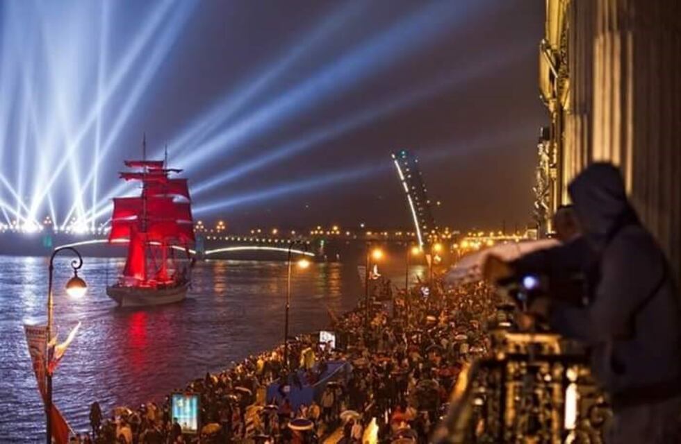 La previa de Argentina-Nigeria en San Petesburgo: qué hacen allí los hinchas de todo el mundo