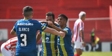 Central derrotó 2 a 1 a Unión en el debut del Kily González (@CARCoficial)