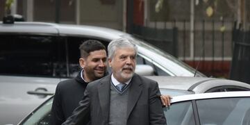 DYN03, BUENOS AIRES 23/06/2017, EL EX MINISTRO DE PLANIFICACIÓN, JULIO DE VIDO LLEGA ESTA MAÑANA A LOS TRIBUNALES DE COMODORO PY \u002EFOTO:DYN/EZEQUIEL PONTORIERO\u002E