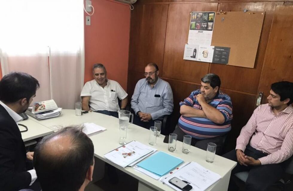 Petrominera busca mejorar el abastecimiento de combustible de La Trochita