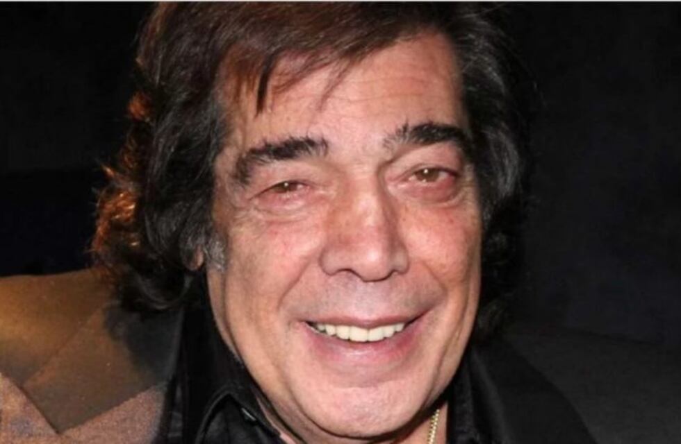 Cacho Castaña, desubicado: "A las mujeres hay que volteárselas"