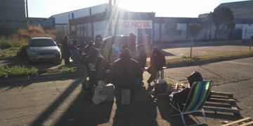 Ordenan liberar accesos a plantas pesqueras