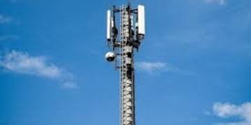 El joven operario sufrió graves heridas tras caer desde una altura de 16\u002E metros\u002E