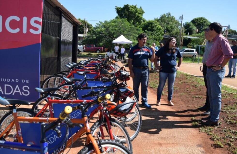 Inauguraron una tercera estación de Eco Bicis, esta vez en la Costanera Oeste