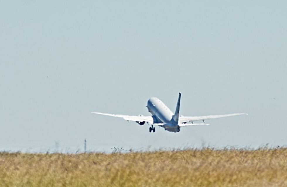 Descartan que el objeto avistado por un avión de EEUU sea el ARA San Juan