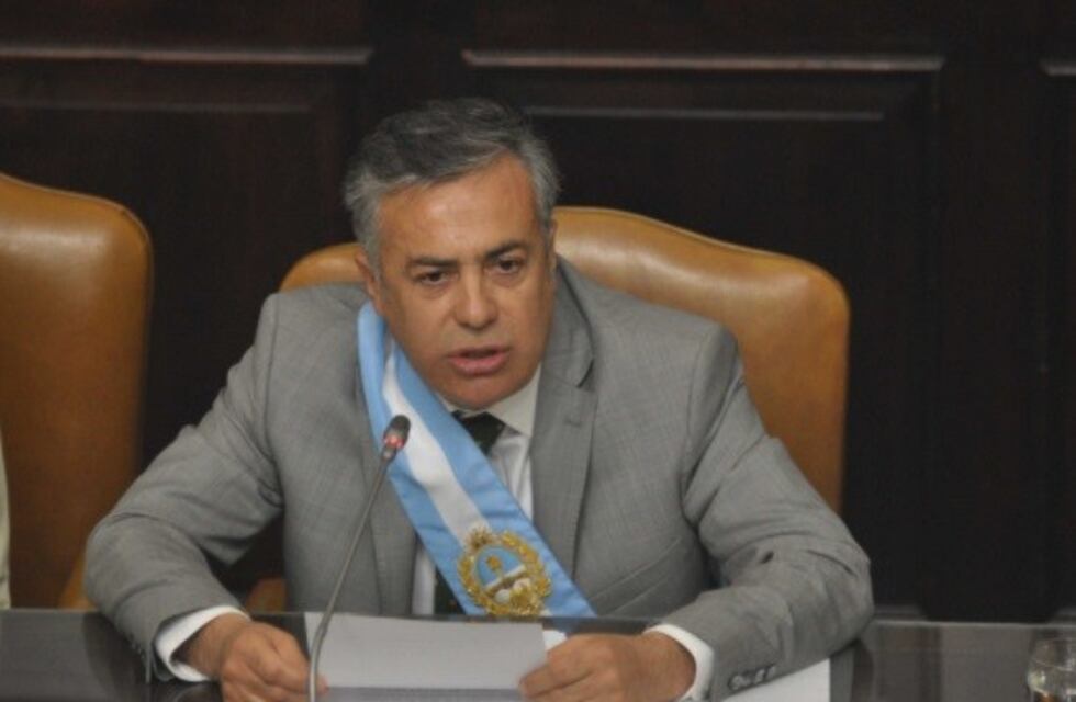 El discurso de Cornejo será entre protestas por las tarifas y el fracking