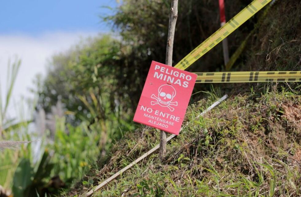 Estiman que aún quedan más de 15.000 minas enterradas