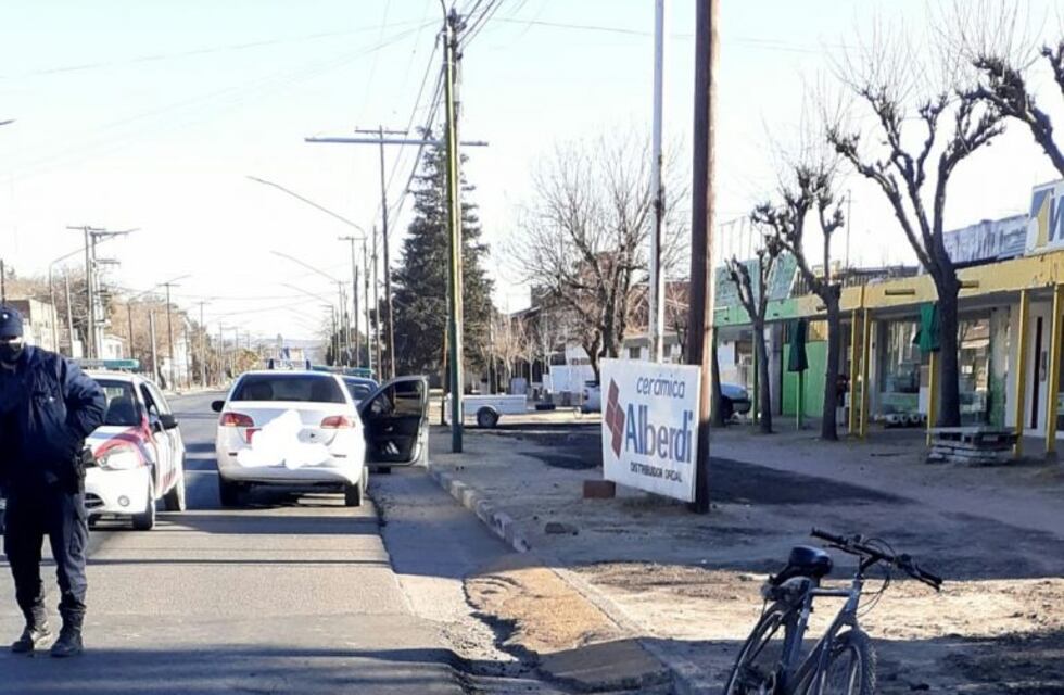 Taxista embistió a un ciclista