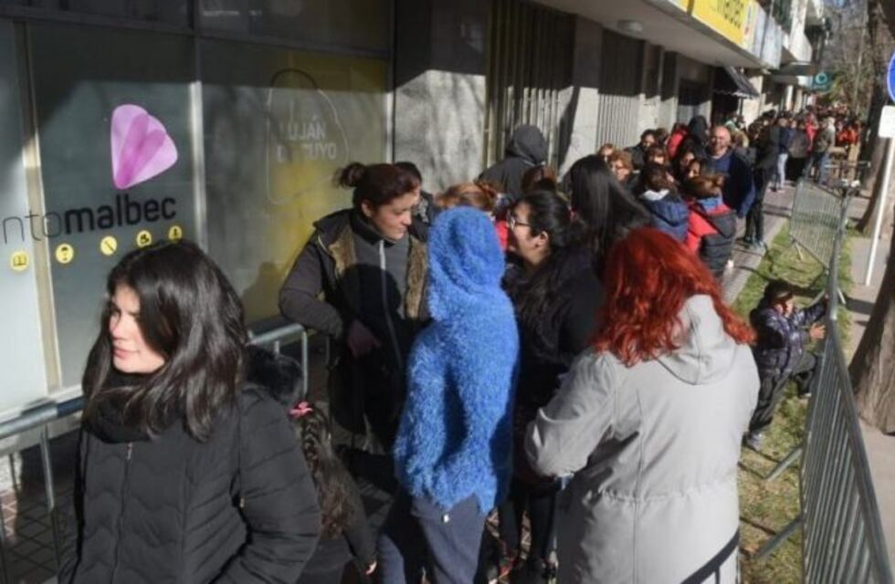 Furor en Luján por el show gratuito de Topa